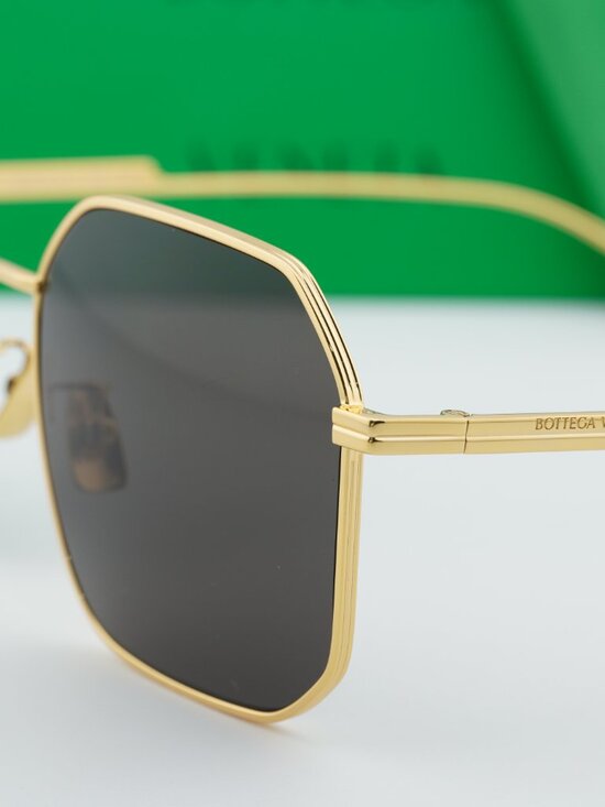 Bottega Veneta BV1108SA 001 Square Sunglasses - Gold / Grey main image 8